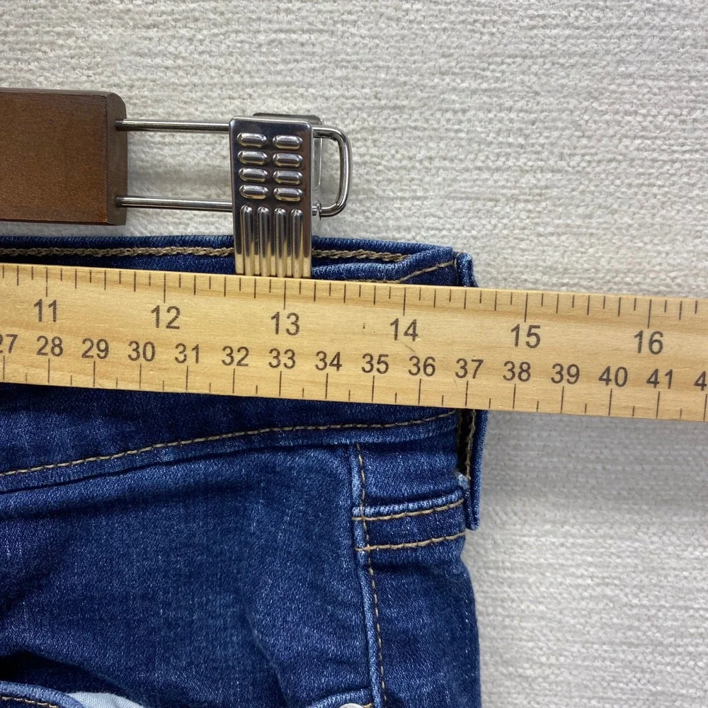 Levi's Mid Length‎ Shorts Womens 28 Dark Wash Blue Denim Cuffed (28.5x4)